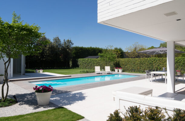 ZK.12 by LPW Pools White